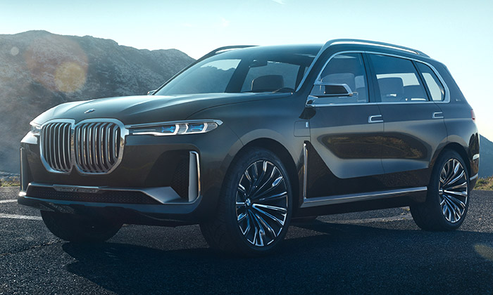 BMW X7 iPerformance ukazuje luxusní směr značky