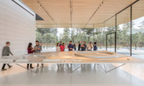 Apple Park Visitor Center od studia Foster + Partners