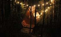 Lesní chata Bird Hut od Studia North v Kanadě