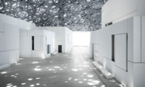 Jean Nouvel a muzeum Louvre Abu Dhabi