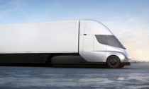 Elektricky poháněný kamion Tesla Semi