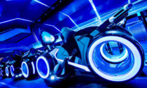 Tron Lightcycle Power Run od studia Grimshaw