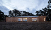 Two Halves House od Moloney Architects