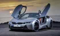 BMW i8 Roadster a BMW i8 Coupé