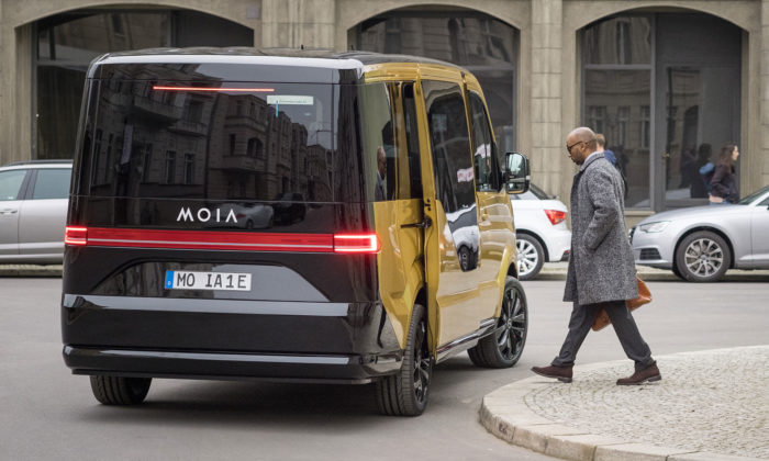 V Hamburku začne jezdit první elektrické auto na sdílenou jízdu MOIA