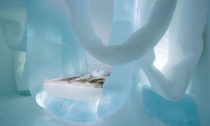 IceHotel ve Švédsku ve své 28. edici