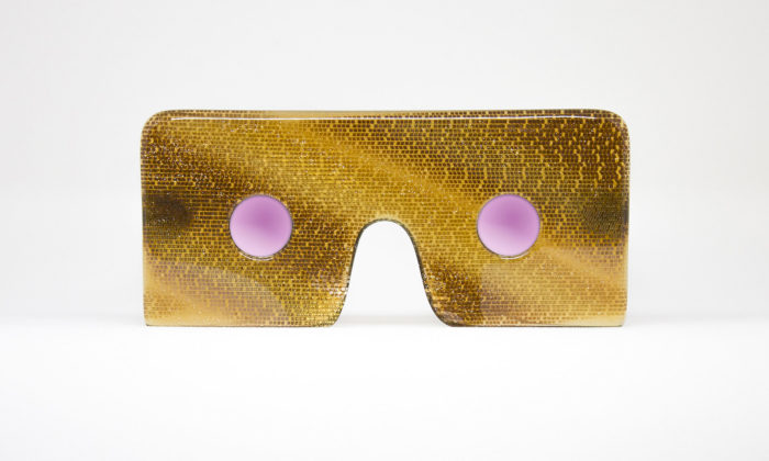 Nastassia Aleinikava navrhla extravagantní kolekci brýlí Utopie inspirovanou sci-fi