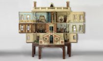 Small Worlds: Domečky pro panenky z Victoria and Albert Museum of Childhood v Londýn