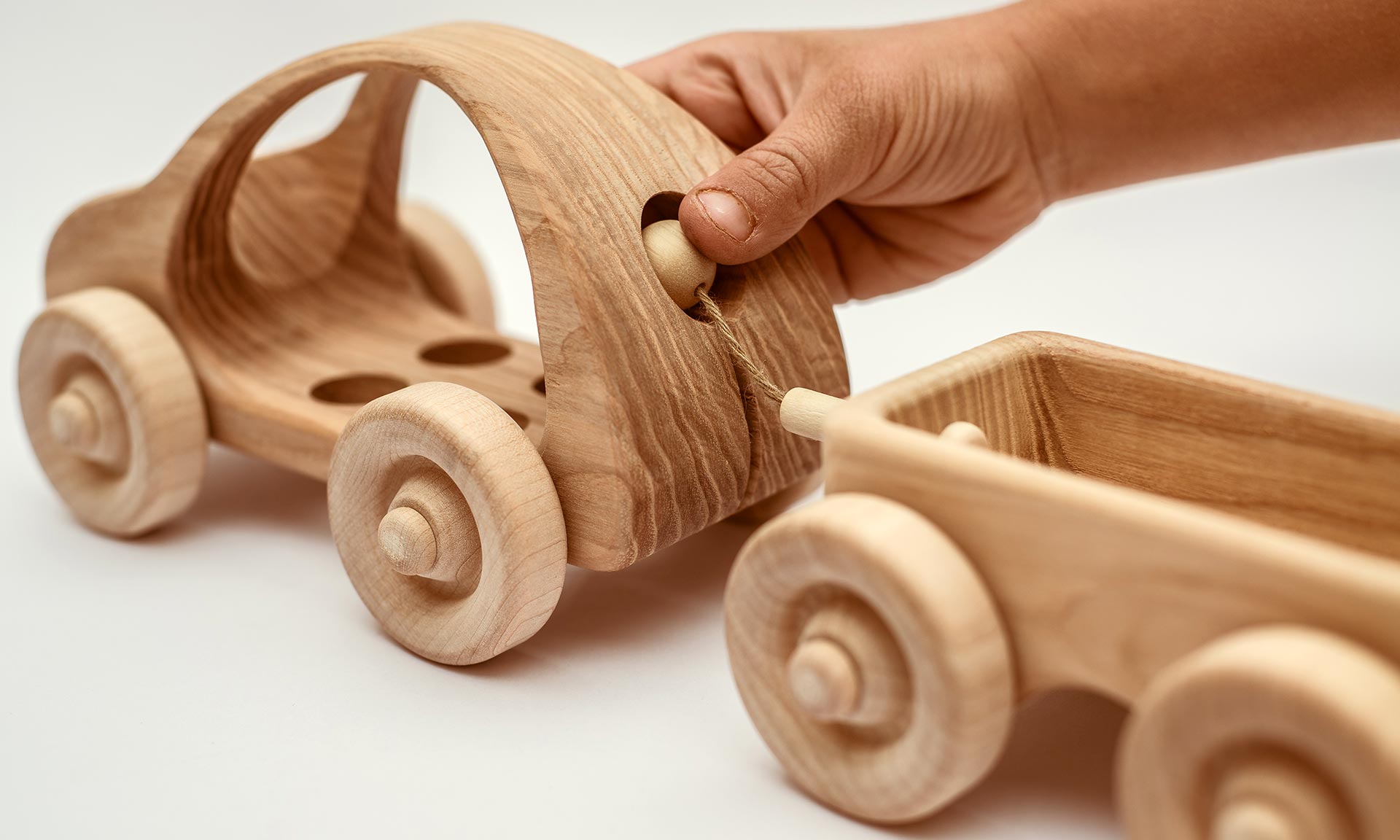 Wooden ru. Деревянные игрушки. Изделия из древесины. Деревянные изделия для детей. Игрушки из древесины.