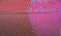 The London Mastaba od dvojice Christo a Jeanne-Claude