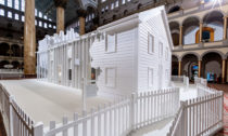 Instalace Fun House v National Building Museum ve Washingtonu