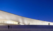 Museum of Art, Architecture and Technology neboli MAAT od architektky Amandy Levete