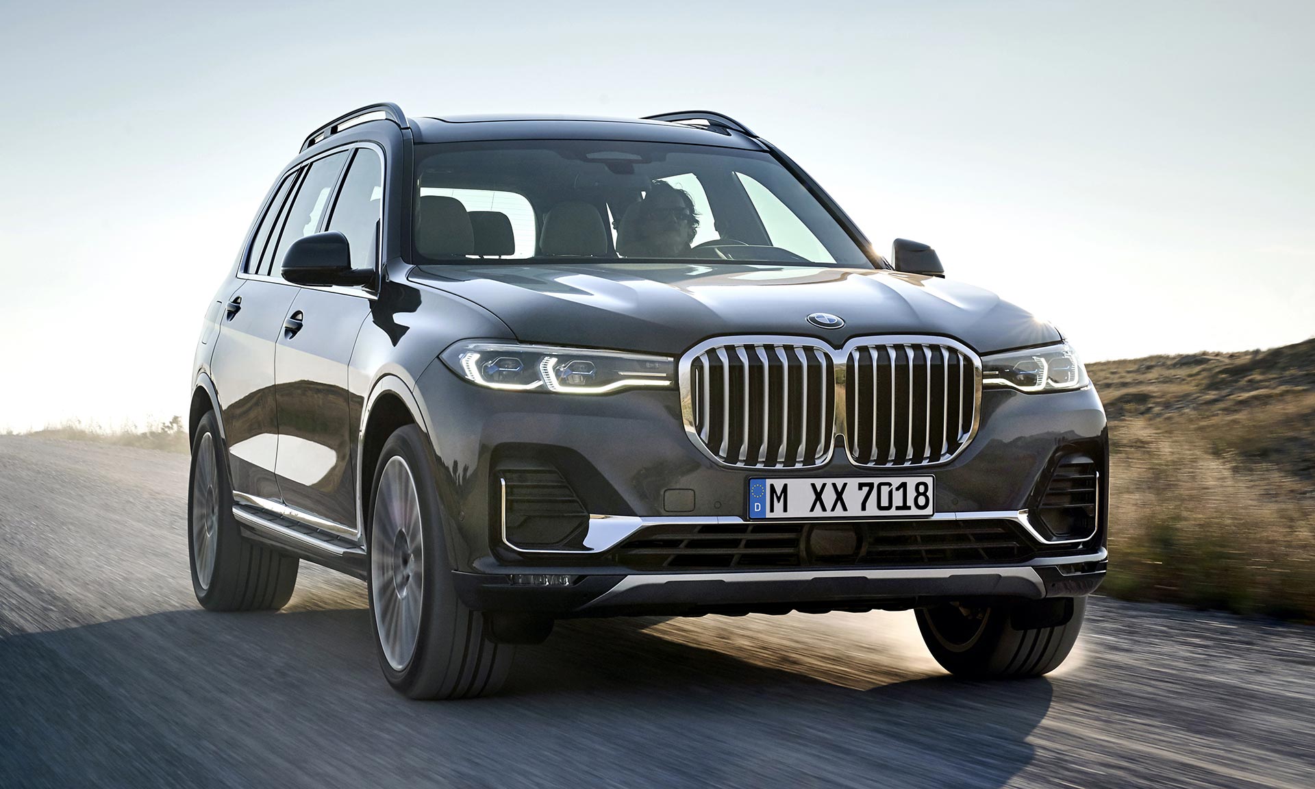 BMW ukázalo své největší a nejluxusnější SUV s novým označením X7