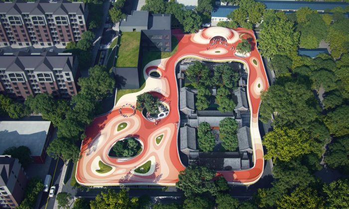 MAD promění tradiční čínské nádvoří na mateřskou školu s hřištěm na střeše