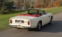 Aston Martin DB6 MkII Volante jako elektromobil