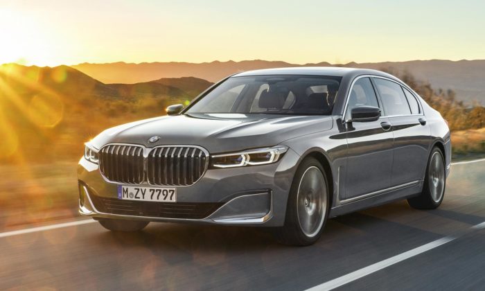 BMW představilo svůj vrcholný sedan řady 7 s výrazně přepracovaným designem