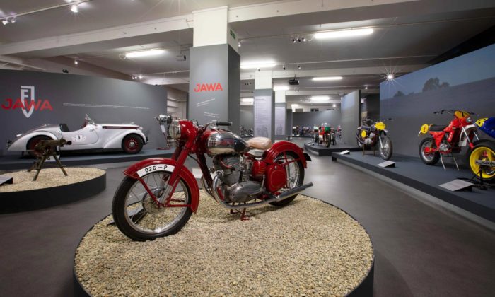 Praha uspořádala velkou výstavu motorek k výročí 90 let značky Jawa