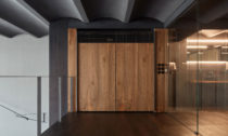 Loft v pražských Holešovicích od CMC architects