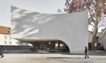 Turistické informační centrum v Brixenu od MoDus Architects