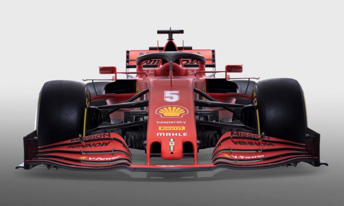 Ferrari ukázalo modernizovaný monopost Formule 1 s označením SF1000