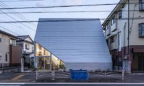 Dům 8.5 v japonském městě Ninomiya od ateliéru DOG