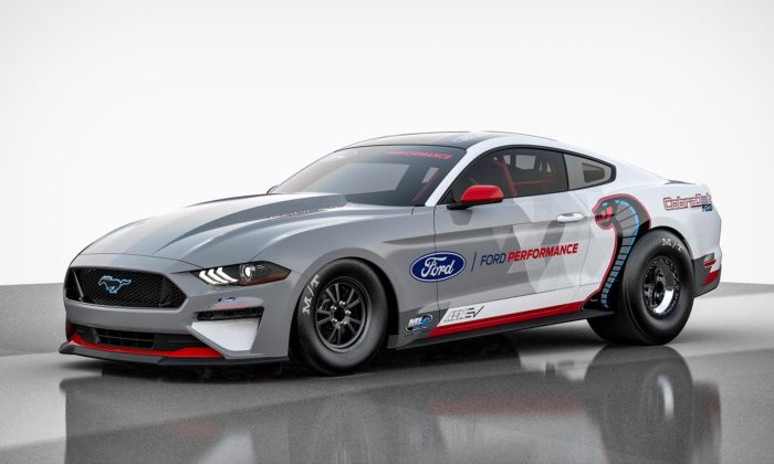 Ford Performance testuje elektricky poháněný dragster Mustang Cobra Jet 1400