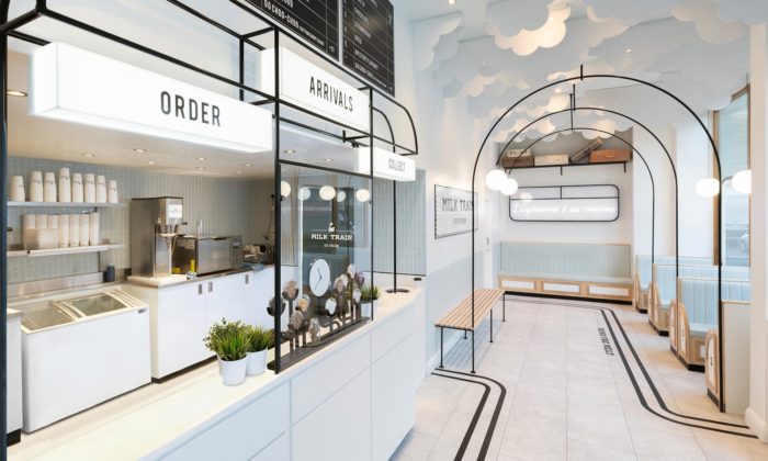 Londýnská zmrzlinárna Milk Train láká na snový interiér ve stylu art deco