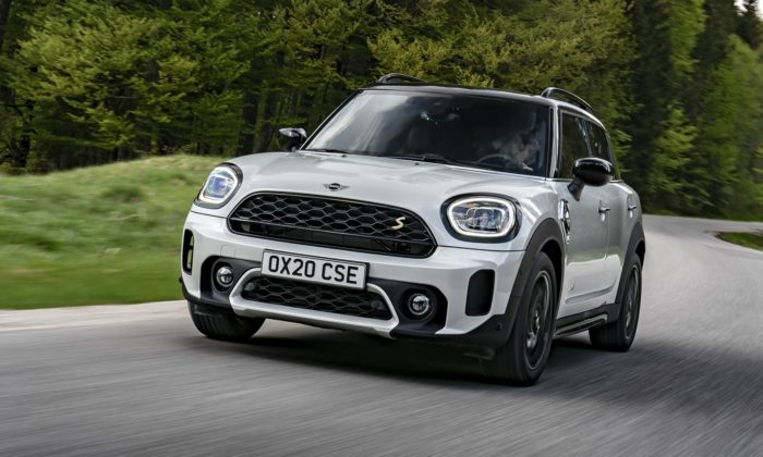 Mini modernizovalo svůj všestranný model Countryman a dalo mu novou masku