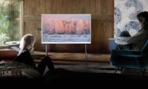 4K UHD televize The Serif od designérů Ronan & Erwan Bouroullec a značky Samsung