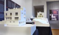 Pohled do expozice výstavy Yoshio Sakurai: Adolf Loos. Modely