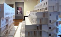 Pohled do expozice výstavy Yoshio Sakurai: Adolf Loos. Modely