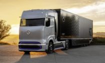 Mercedes-Benz GenH2 Truck