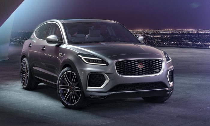 Jaguar modernizuje kompaktní model E-Pace a dává mu nový exteriér i interiér