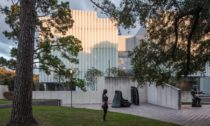 Nancy and Rich Kinder Museum od Steven Holl Architects