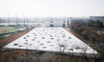 Plaza of Kanagawa Institute of Technology od Junya Ishigami Associates