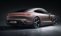 Porsche Taycan v nové základní verzi