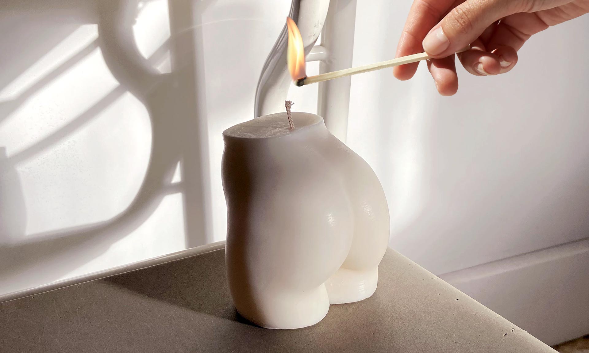 Dowse Design tvoří originální svíčky s provokativními i experimentálními tvary