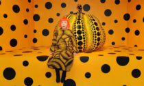 Yayoi Kusama a ukázka za výstavy Cosmic Nature