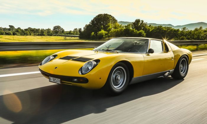 Lamborghini slaví 50 let od představení populárního sporťáku Miura SV