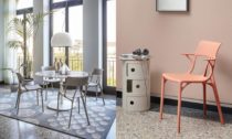 Philippe Starck a židle A.I. Chair od Kartell