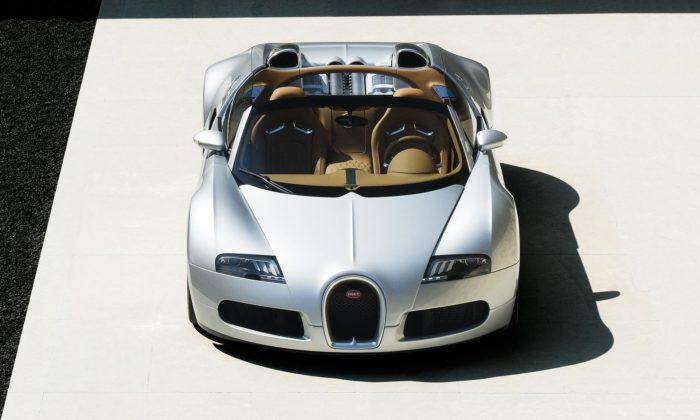 Bugatti renovovalo první vyrobený Veyron Grand Sport od designéra Jozefa Kabaně