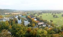 Hokejový stadion Hluboká nad Vltavou podle návrhu ateliéru A8000