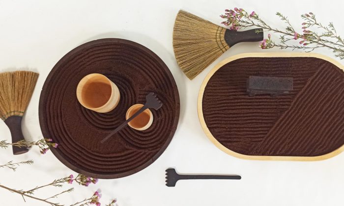 Jana Potiron vyrobila z použité kávové sedliny kolekci každodenních předmětů