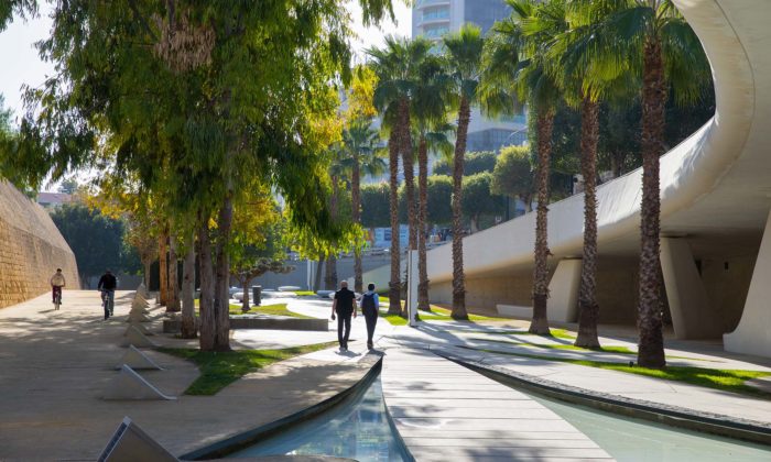 Na Kypru otevřeli futuristické náměstí Eleftheria navržené Zahou Hadid