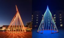 Vánoční strom Temenos od Liliane Lijn