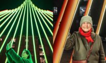 Vánoční strom Temenos od Liliane Lijn