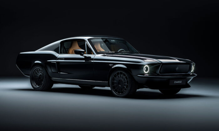 Charge vyrobí limitovanou elektrickou edici stylového Fordu Mustang z 60. let