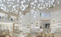 Světelná instalace Bourrasque v obchodě Dior od Paul Cocksedge Studio