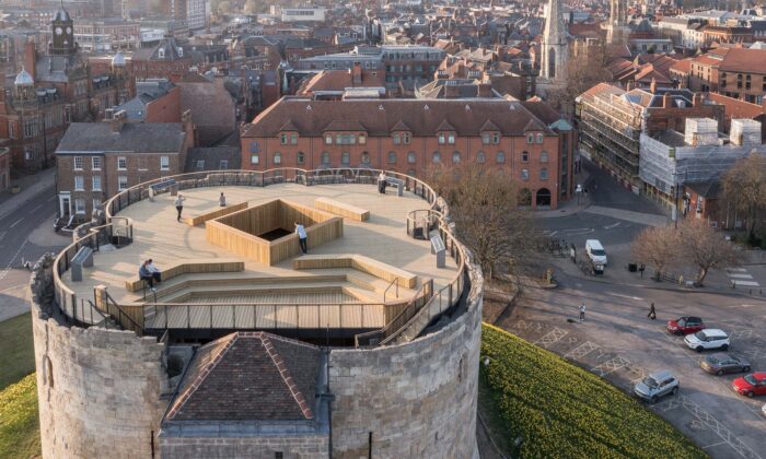 York rekonstruoval věž Clifford’s Tower z 13. století a přidal jí vyhlídku na střeše