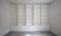 Obecní knihovna Statenice od Majo Architekti
